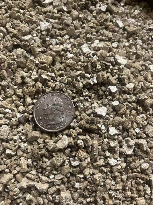 Vermiculite - Medium Coarse 1 Lb